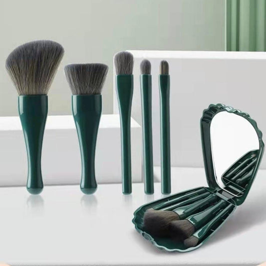 Shell Makeup Brush Set With Mirror, Eyeshadow Highlighter Foundation Brush Beauty Tool, Portable Shell Shaped Mirror Case  Brush Set, Convenient Small Portable Makeup Tool for Travel, Cosmetic Brushes Kit with Mirror Case